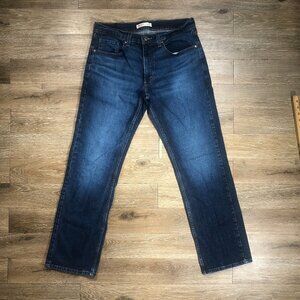 Levis Signature Jeans Mens Tag 32x32 Dark Wash Relaxed Straight Actual 33x30